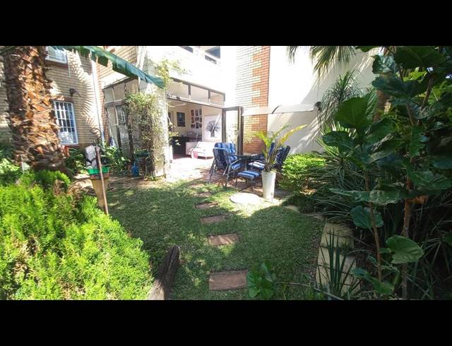 2 BEDROOM PROPERTY TO RENT IN MORELETAPARK